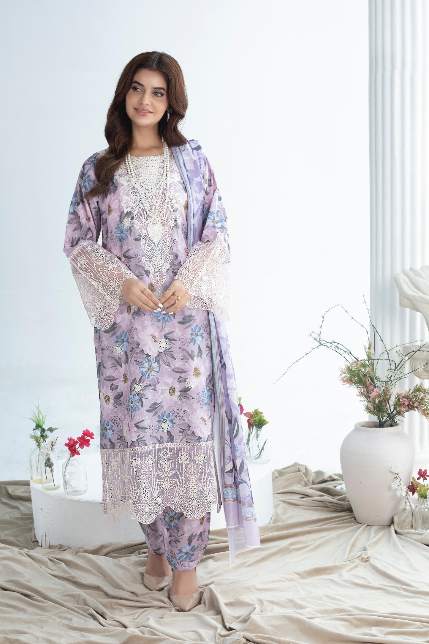 LAWN EMBROIDERED DIGITAL PRINTED HAND MADE 3 PC