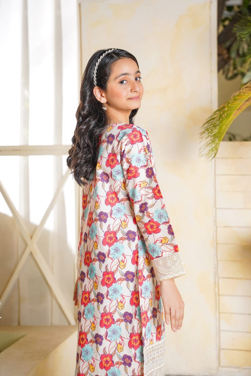 2 PC Embroidered Lawn Kameez With Shalwar(SJ-1104)